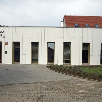 Zelená střecha na přístavbě mateřské školy v Násedlovicích